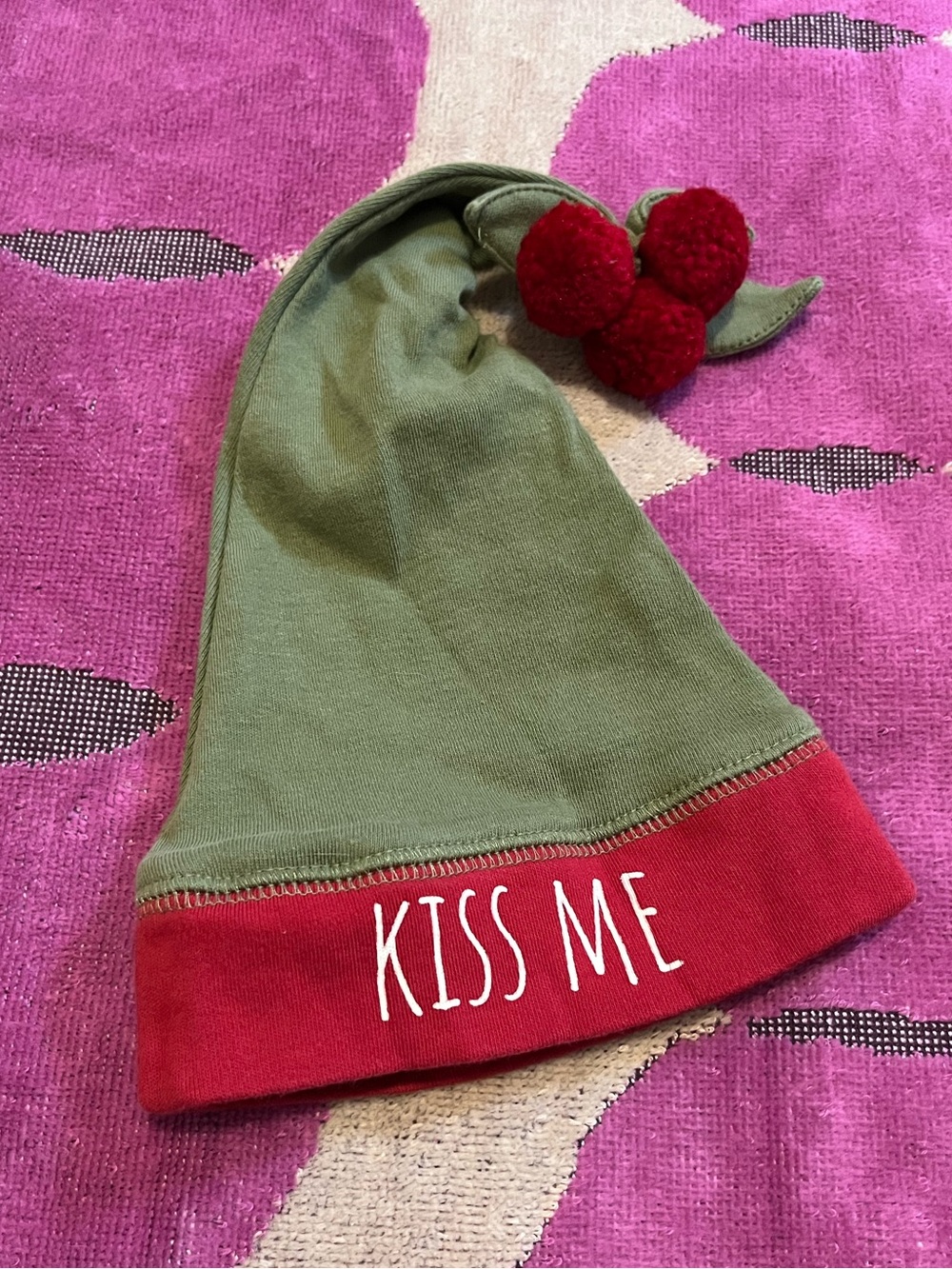 Mistletoe Kiss Me Baby Stocking Hat